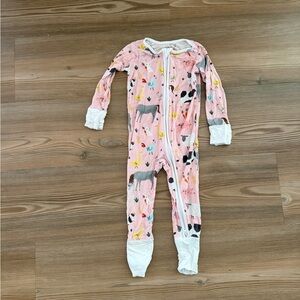 Little Sleepies pink farm zippy
